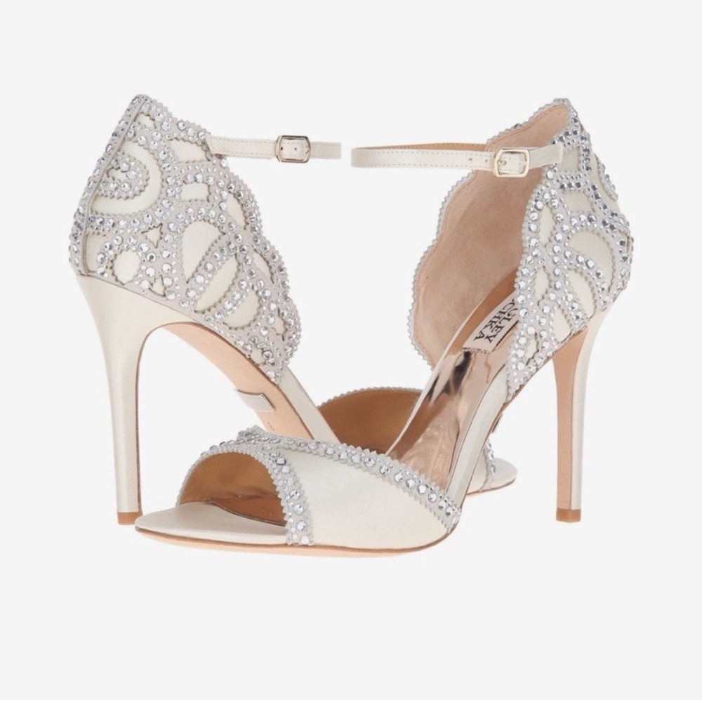 Badgley and Mischka Roxy Wedding Shoes with Box and Dustbag